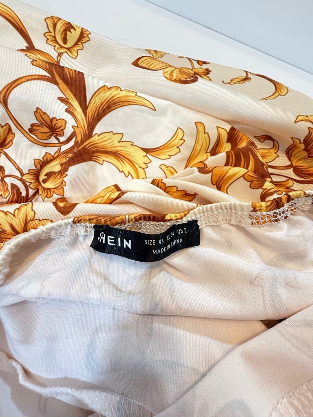 SHEIN Cream Dress with Golden Yellow Baroque Print - Picture 3 of 3
